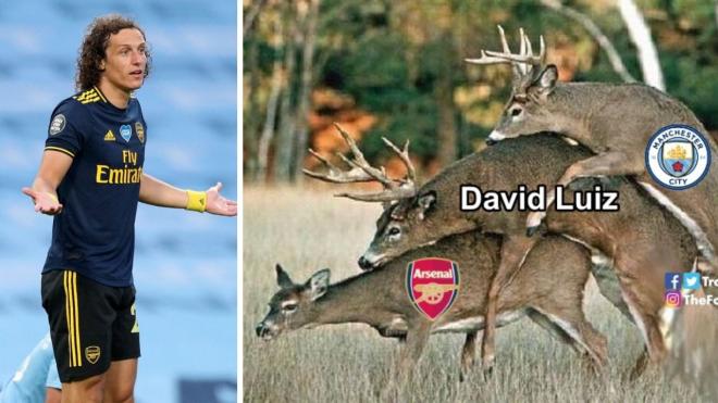 David Luiz, en el City-Arsenal y los memes.