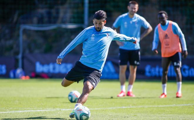 Nolito realizando un disparo en A Madroa (Foto: RCCV).