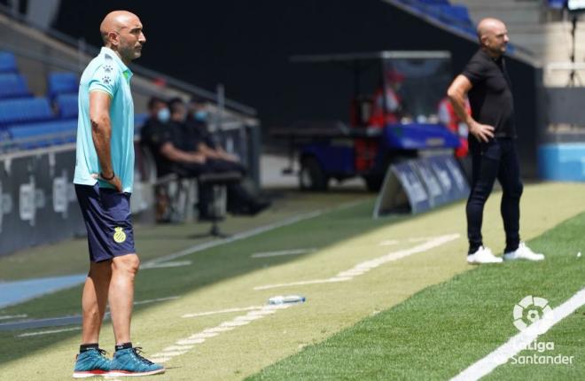 Abelardo, en la banda del RCDE Stadium (Foto: LaLiga).