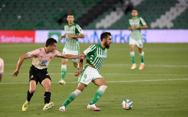 Borja Iglesias, ante el Espanyol (Foto: Kiko Hurtado).