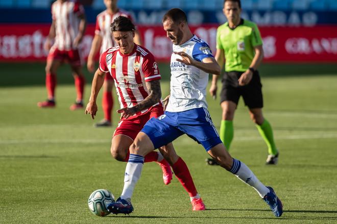 Atienza en el partido ante el Almería (Foto: Daniel Marzo).