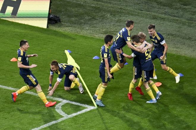 Los juveniles del Rostov celebran su gol al Sochi en la Premier de Rusia.