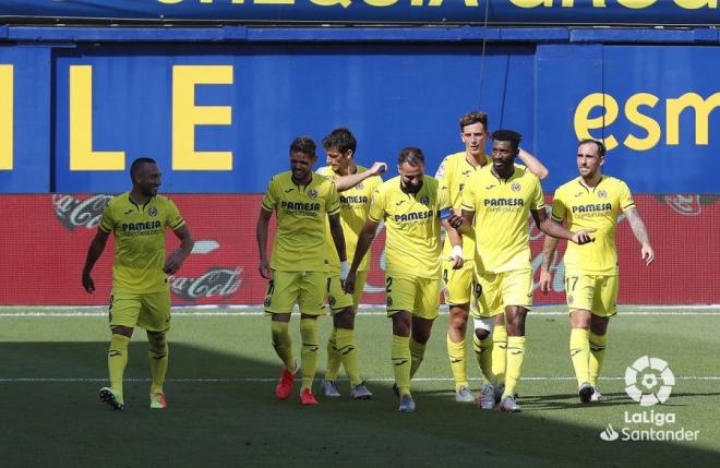 Celebración de los jugadores del Villarreal (Foto: LaLiga Santander).