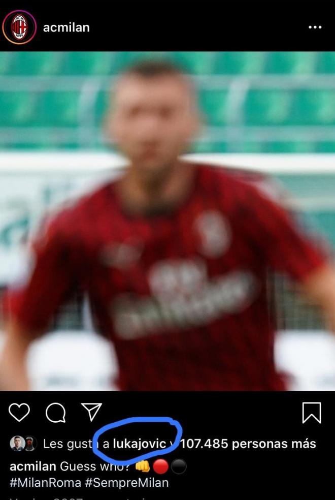 Jovic da 'me gusta' a una publicación del Milan en Instagram.