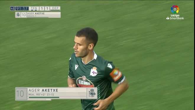 Aketxe, tras su gol al Tenerife.