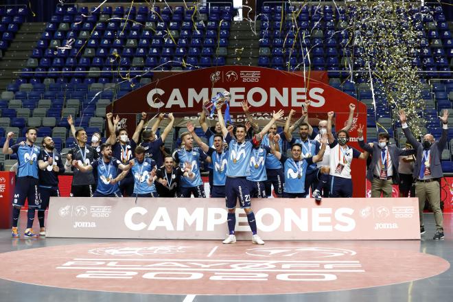 El Movistar Inter, celebrando el campeonato en el Carpena (Foto: RFEF).