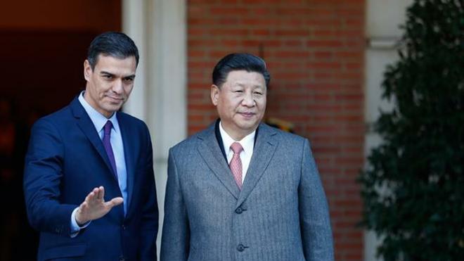 Pedro Sánchez y Xi Yinping, antes de una reunión.