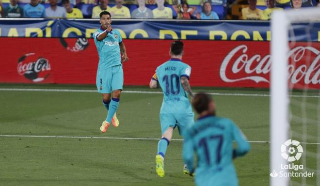 Luis Suárez celebra con Leo Messi su gol ante el Villarreal (Foto: LaLiga).