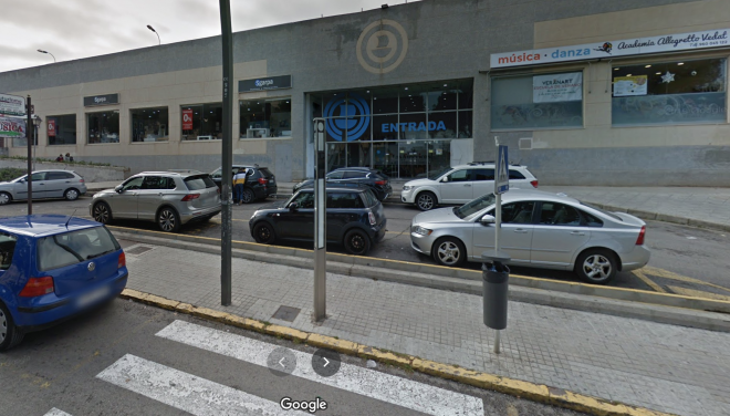 Centro Comercial dónde han apuñalado al exconcursante de Mujeres y Hombres y Viceversa (Foto: Google Maps)