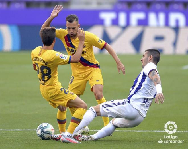 Un lance del duelo entre el Real Valladolid y el Barcelona (Foto: LaLiga).