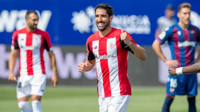 Raúl García celebra su tempranero gol ante el Levante (Foto: Athletic Club).