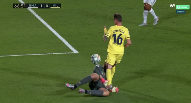 El golpe entre Quintillá y Courtois en el Real Madrid-Villarreal.
