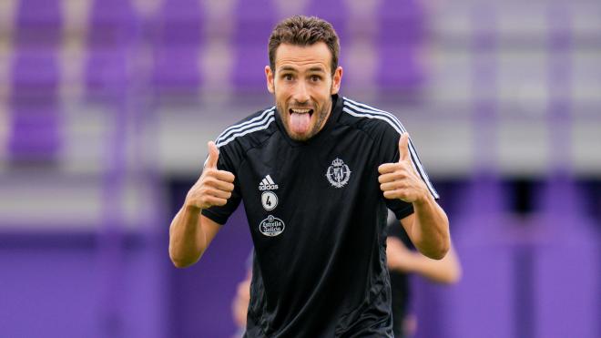 Kiko Olivas, alegre, tras un entrenamiento reciente (Foto: Real Valladolid).