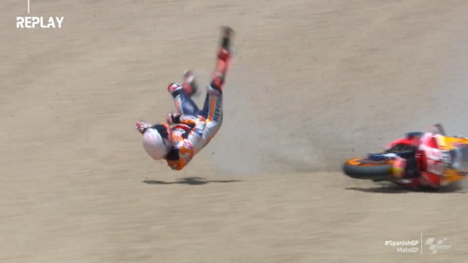 Caída de Marc Márquez en el Gran Premio de Jérez de MotoGP.