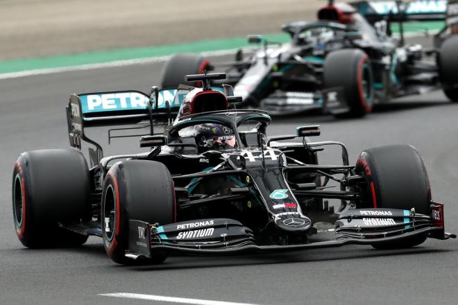 Lewis Hamilton, durante el GP de Hungría 2020 (Foto: @MercedesAMGF1=.