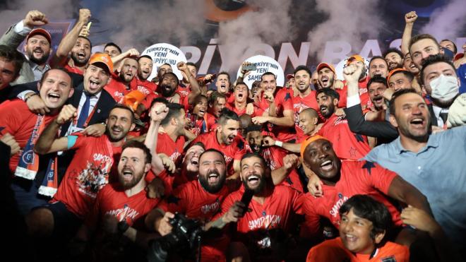 Celebración de la liga del Basaksehir.