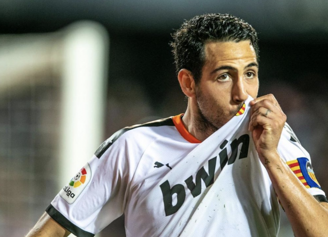 Con la marcha de Parejo y con Soler vistiendo el ocho, el diez del Valencia CF queda huérfano (Foto: Valencia CF).