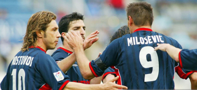 Mostovoi y Milosevic en la temporada 2003/04.