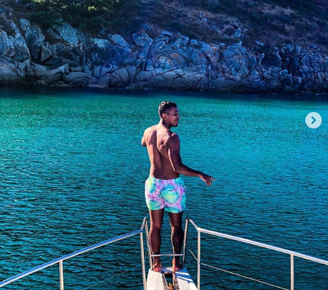 Renato Tapia en barco (Foto: Instagram).