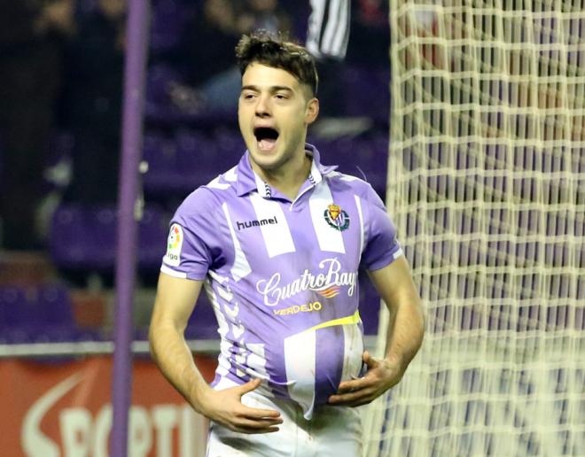 José Arnáiz, tras un gol de la temporada 2016/2017 (Foto: Andrés Domingo).