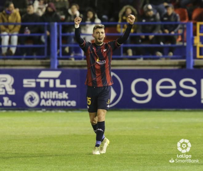 Cristian Rodríguez, celebrando un gol con el Extremadura (Foto: LaLiga).