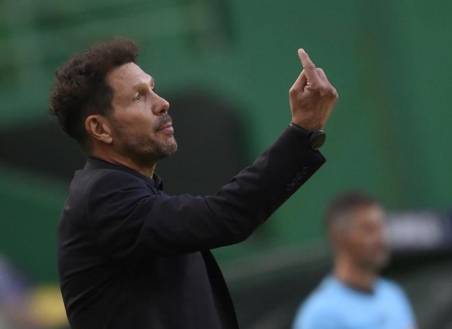 Simeone, en el duelo del Atlético de Madrid ante el Leipzig (Foto: EFE).