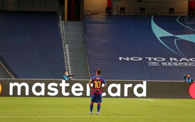 Messi, lamentando la derrota ante el Bayern (Foto: FCB).