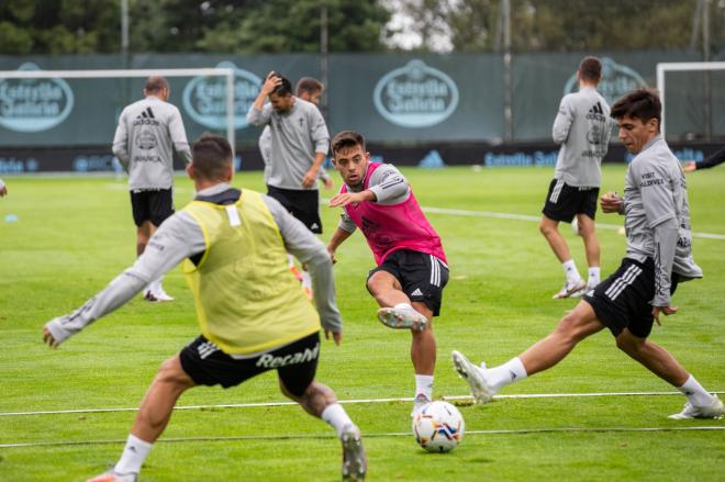 Fran Beltrán entrenándose en A Madroa (Foto: RCCV).