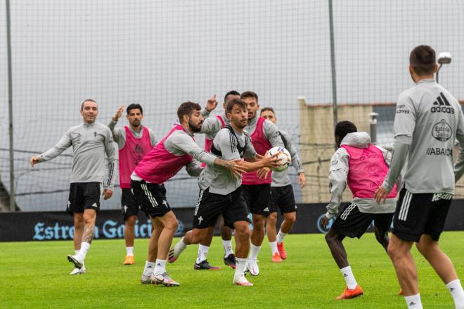 Vadillo y Kevin, en un entrenamiento (Foto: Celta),