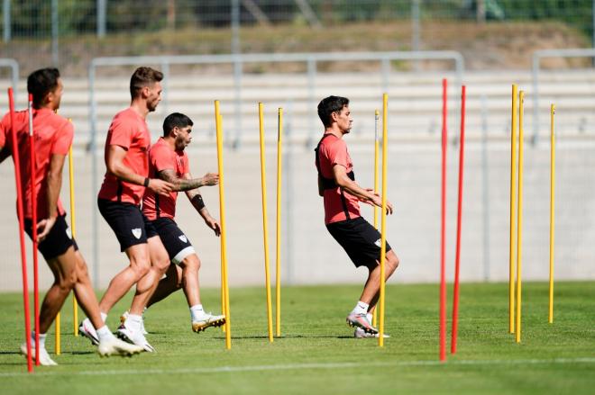 Imagen del último entrenamiento del Sevilla FC en Düsseldorf (Foto: SFC).