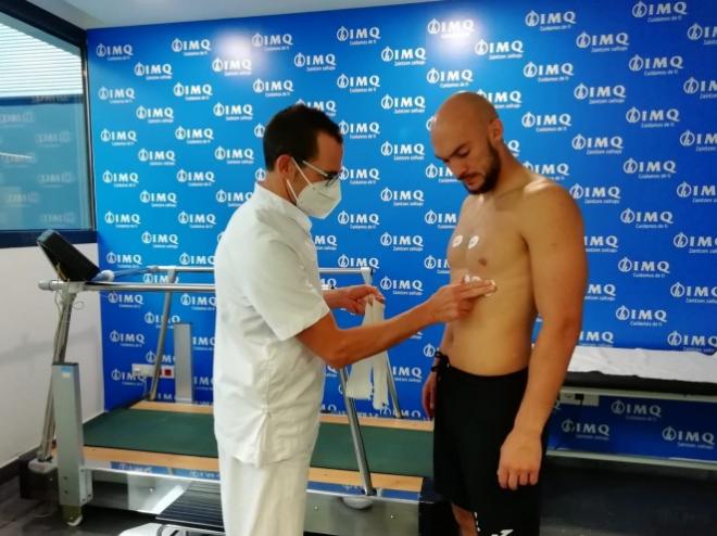 Dmitrovic se somete a las pruebas médicas (Foto: SD Eibar).
