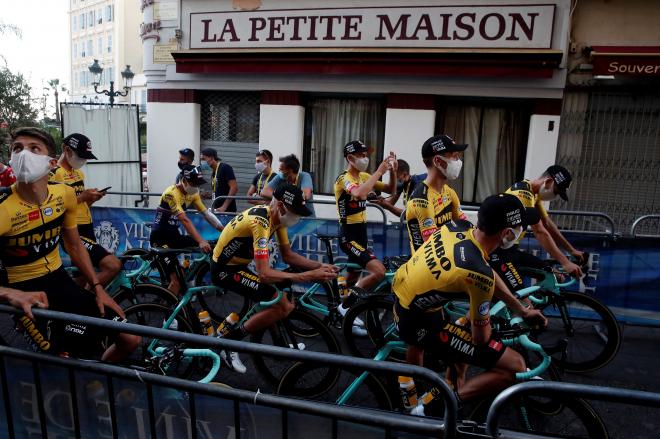 Imagen previa al inicio del Tour de Francia (Foto: EFE).