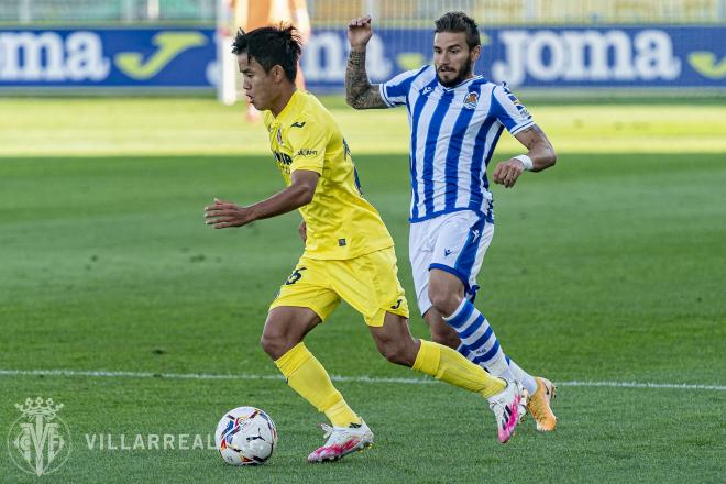 Portu persigue a Kubo en el amistoso entre Villarreal y Real Sociedad (Foto: VCF).