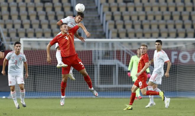 Acción del Macedonia-España (Foto: SeFútbol).