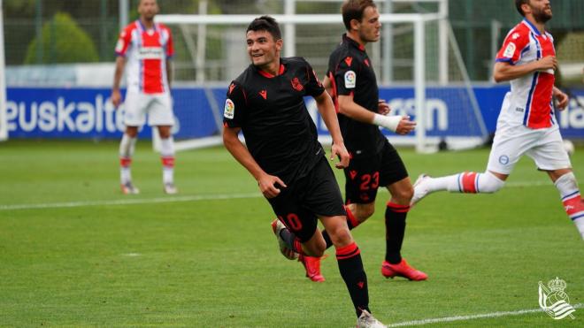 Aritz Aldasoro marcó en su debut con la Real (Foto: Real Sociedad):