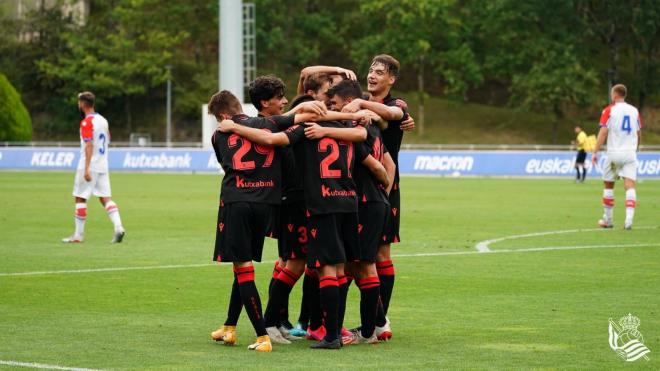 Los jugadores de la Real celebran el gol de Aldasoro en pretemporada (Foto: Real Sociedad):