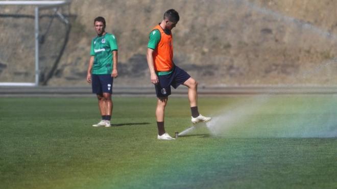 Igor Zubeldia, en un entrenamiento en Zubieta (Foto: Real Sociedad).
