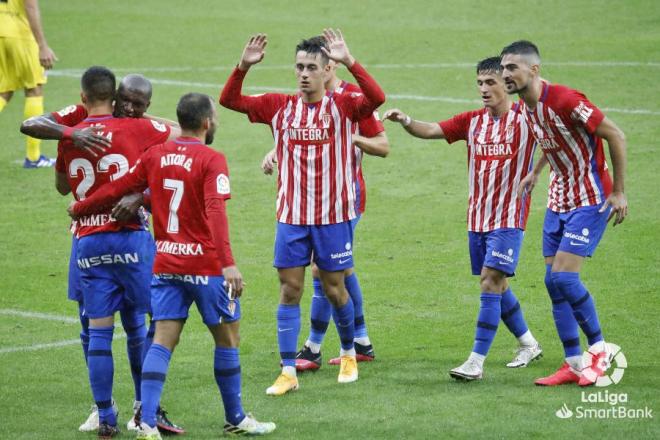 El Sporting celebra el segundo gol de Djurdjevic al Girona (Foto: LaLiga).