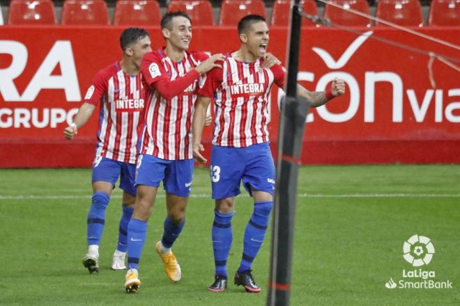 Uros Djurdjevic celebra su gol ante el Girona (Foto: LaLiga).