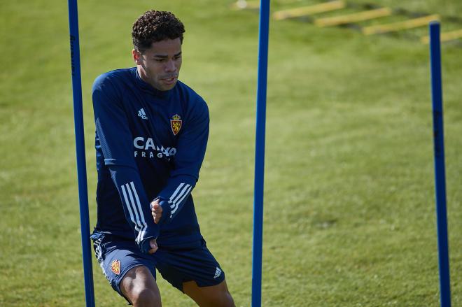 Raí en un entrenamiento del Real Zaragoza (Foto: Daniel Marzo).