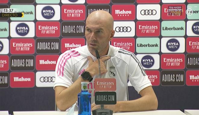 Zinedine Zidane, en rueda de prensa del Real Madrid.
