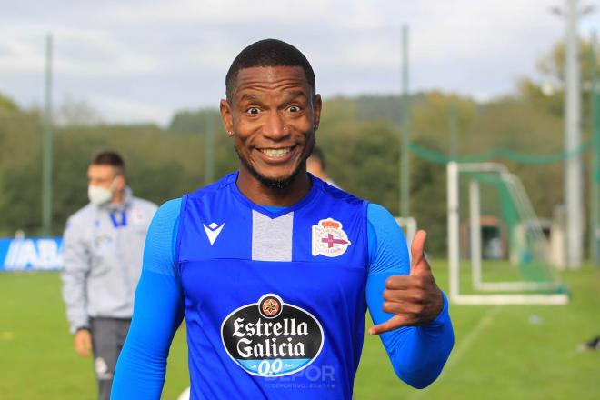 Claudio Beauvue en la Ciudad Deportiva de Abegondo (Foto:RCD)