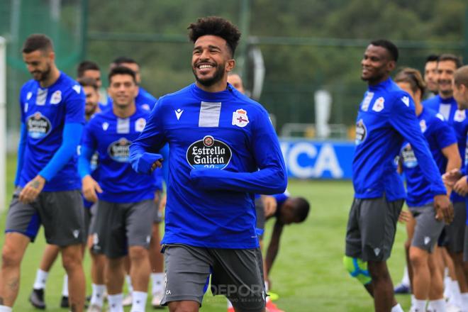 Derik Osede entrenando con el Dépor (Foto:RCD)