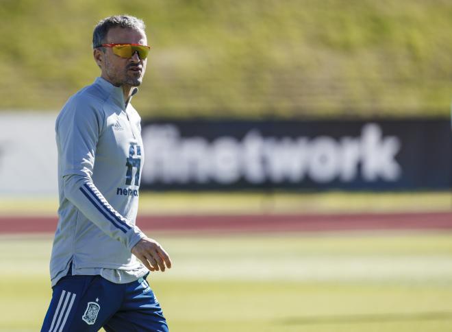 Luis Enrique, durante la última sesión de entrenamiento (Foto: SeFutbol).