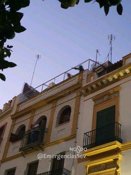 Casa desalojada por incumplir las medidas contra el coronavirus (Foto: Emergencias Sevilla).