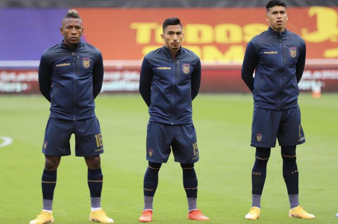 El futbolista del Villarreal, Pervis Estupiñán, con la selección de Ecuador (Foto: @LaTri).