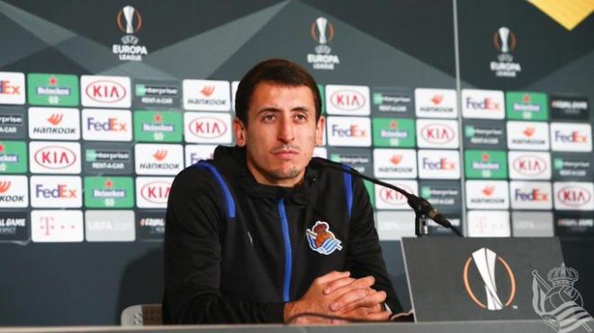 Mikel Oyarzabal, en la rueda de prensa previa al partido contra el Rijeka (Foto: Real Sociedad).