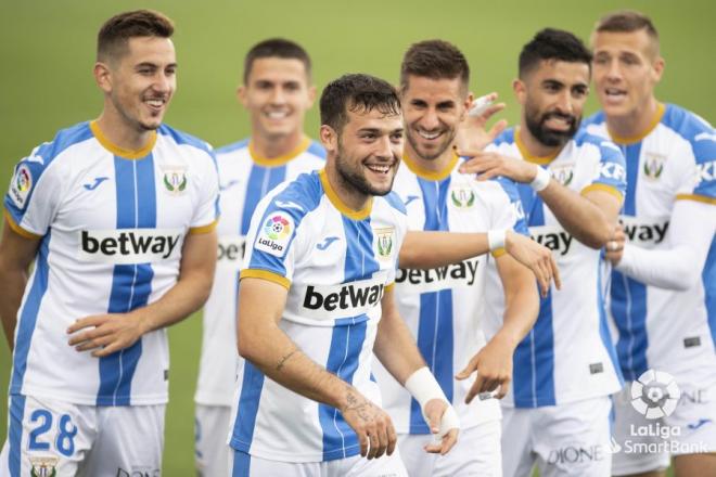 Jose celebra su gol del Leganés al Real Zaragoza.