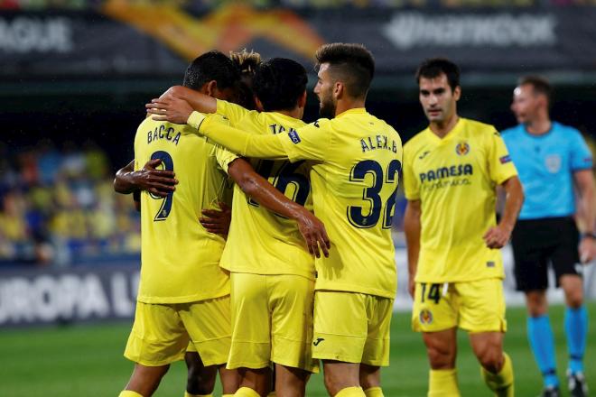Los jugadores del Villarreal celebran uno de los goles ante el Sivasspor (Foto: EFE).