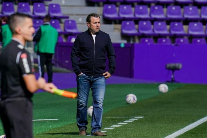 Sergio González, en un duelo en el Estadio José Zorrilla (Foto: Real Valladolid).